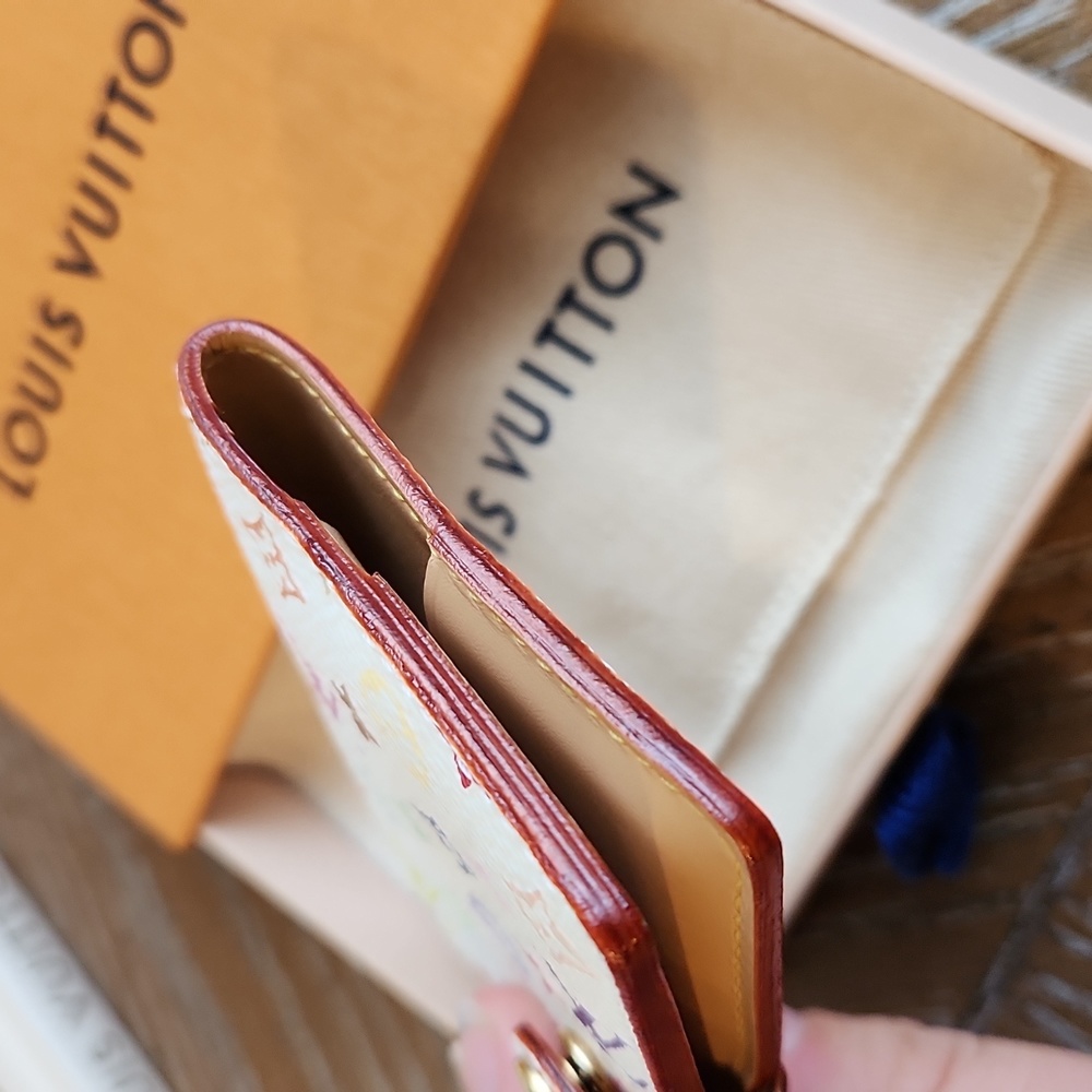 Louis Vuitton Rare Murakami Mini Agenda - Picture 6 of 10